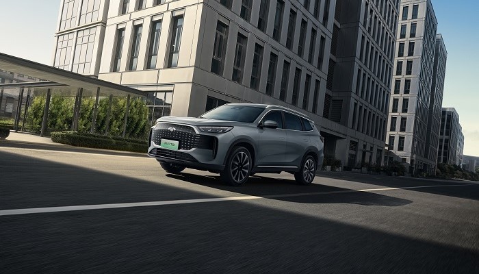 一周新车盘点 | 五菱宏光MINI EV 新增四门车型 星纪元ES增程版开启预售  第10张